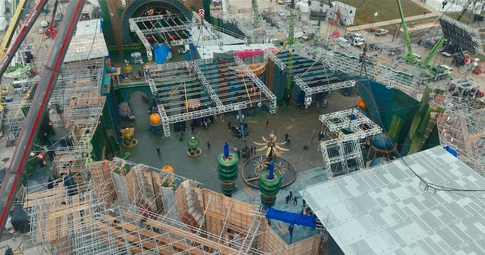 On the set of 'Wicked: For Good'